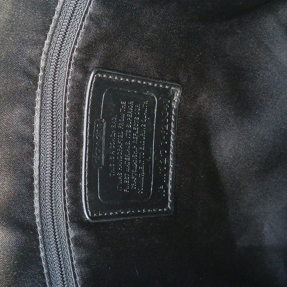 Coach - Picture 8 of 11